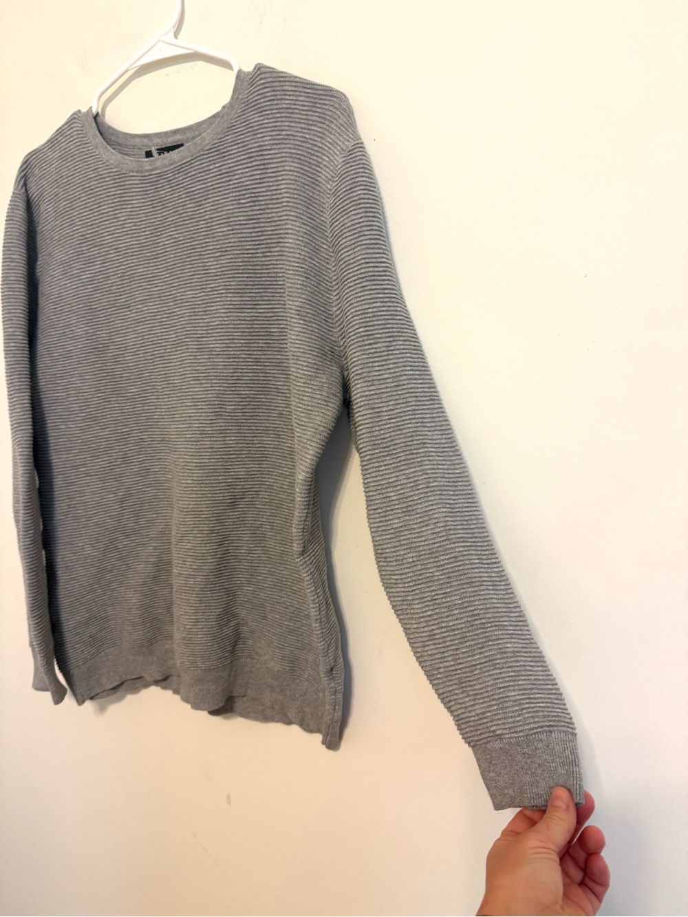 2/$30 Zara Gray Textured Rib Knit Crewneck Sweater Large Minimalist Casual - Picture 4 of 6